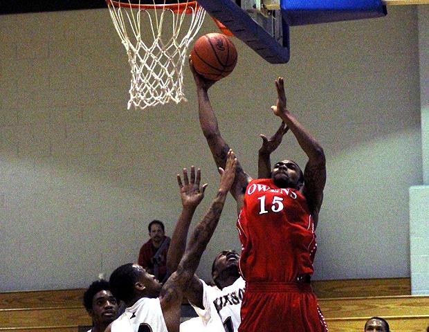 DeVondre Peoples, pictured here against Edison Community College last year, has signed with Berea College in Kentucky. Photo by Geoff Roberts/Owens Sports Information