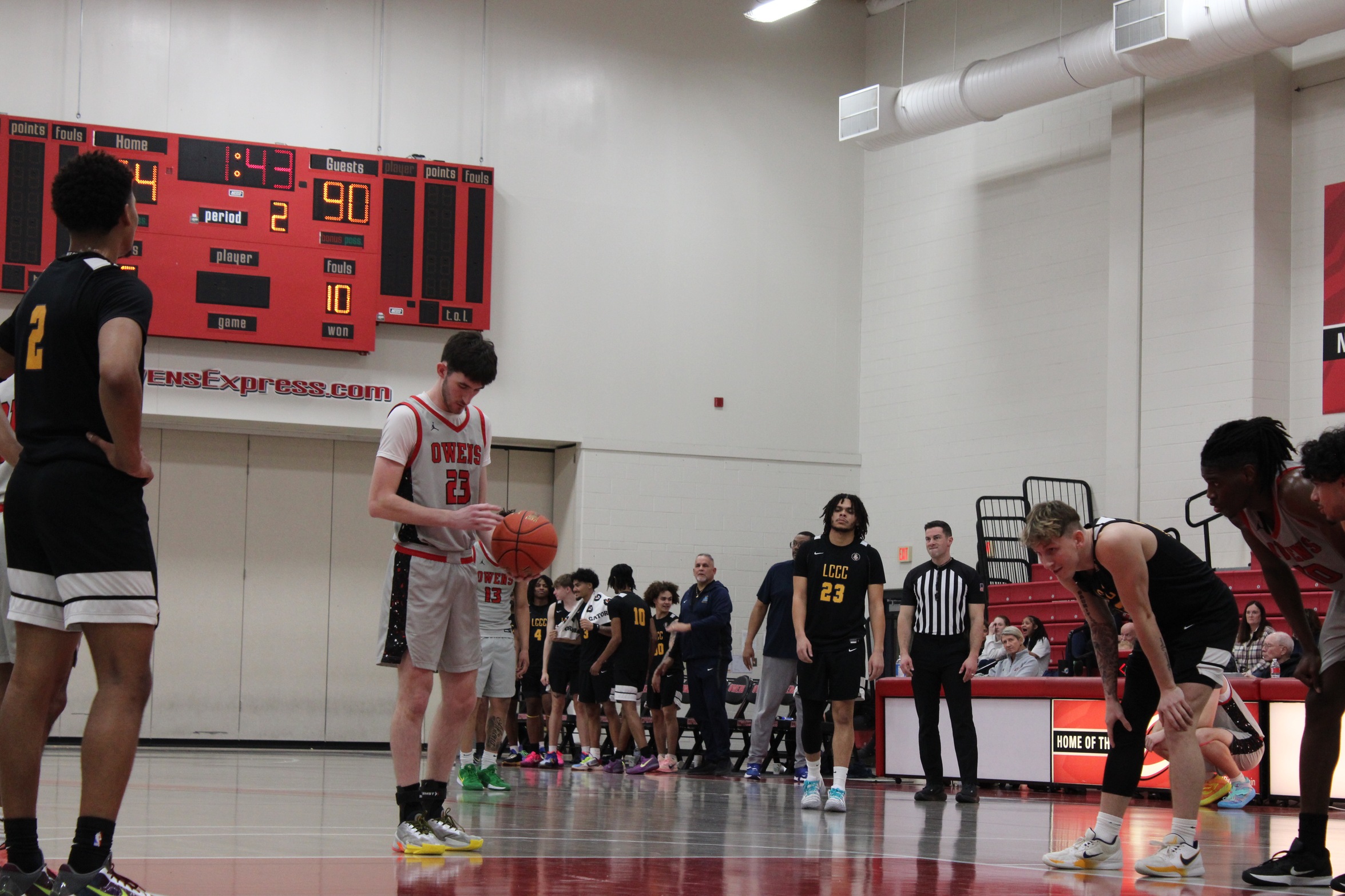 Owens Men's Basketball Shows Fight, Sets Foundation for Bright Future