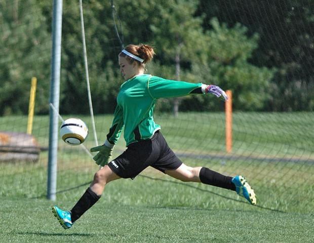 Erika Brinkman was named NJCAA D-I Goalkeeper of the Week today. Photo by Nicholas Huenefeld/Owens Sports Information