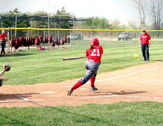 Melanie Iacoangeli went 3-for-3 with a double today against Muskegon. It was her fourth double of the year, and her big day raised her batting average to .556. Photo courtesy of Cherie Guthrie/Owens Sports Information