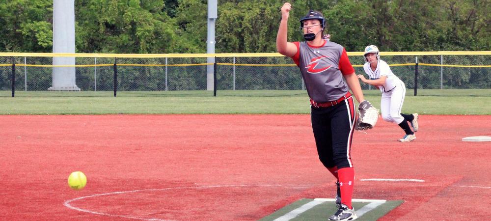 Kailey Minarchick delivers a pitch in today's first game. The freshman tossed 15.1 innings today. Photo by Nicholas Huenefeld/Owens Sports Information