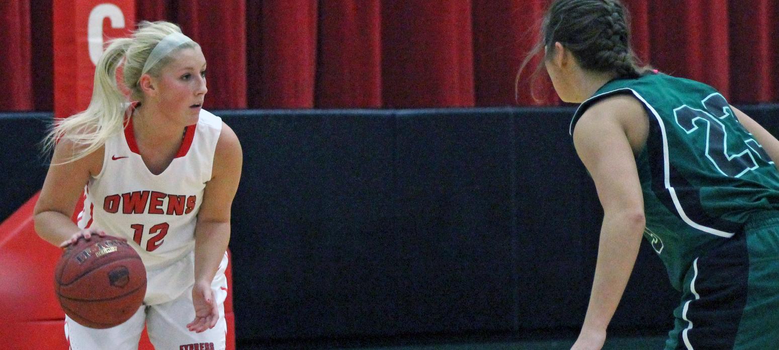 Whitaker Latest To Move On, Signs With UNOH