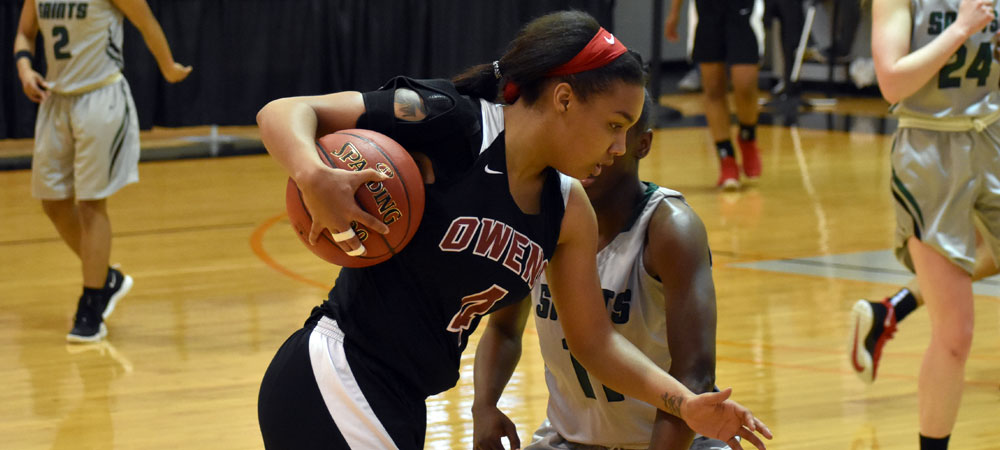 Owens Gets Defensive in NJCAA Tournament Semifnal Win