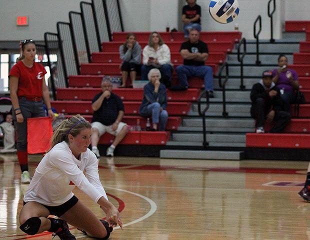 Lisa Urbanski, pictured here digging a ball in a recent match, was named the OCCAC player of the week today. Photo by Nicholas Huenefeld/Owens Sports Information
